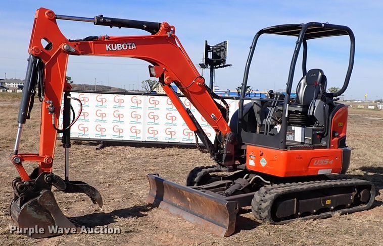 image for item IC9702 2020 Kubota U35-4  mini excavator
