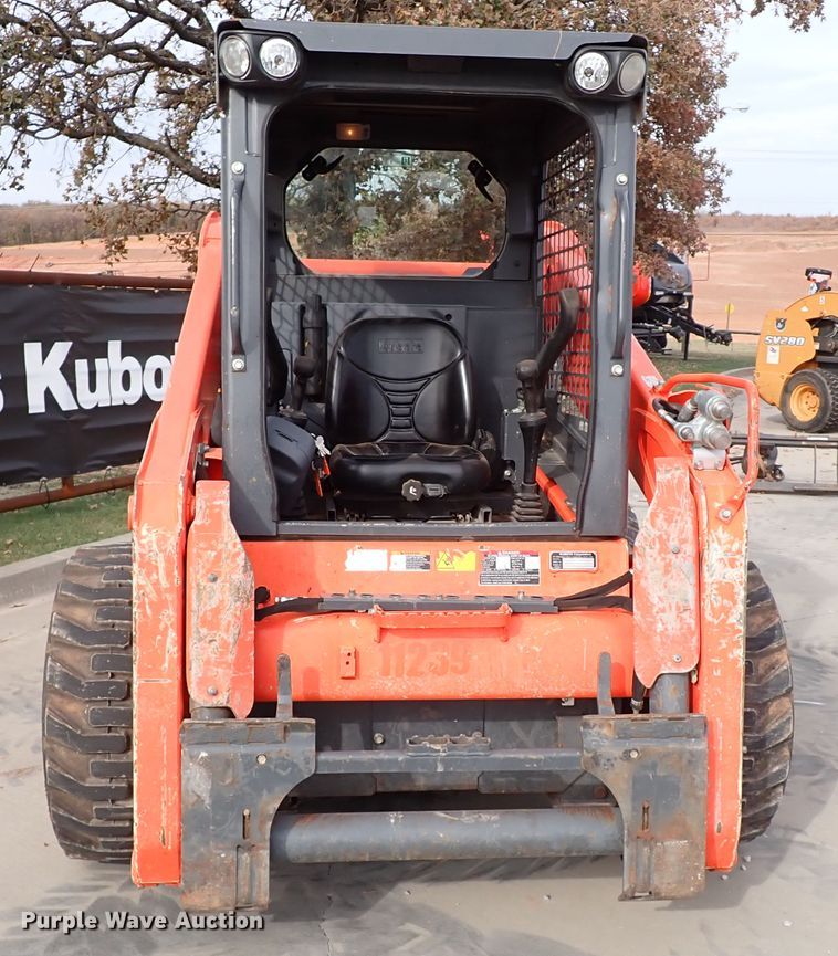 image for item IC9711 2016 Kubota SSV75  skid steer loader