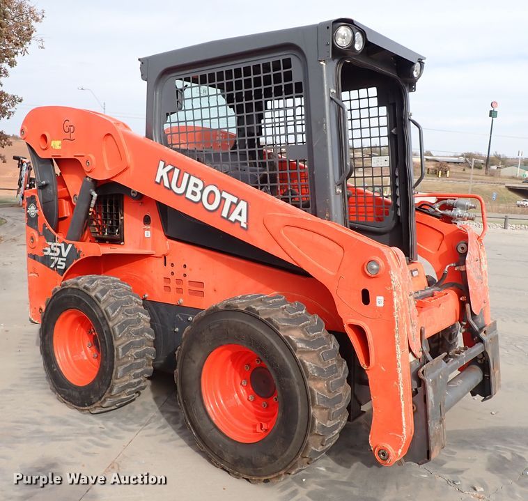 image for item IC9711 2016 Kubota SSV75  skid steer loader
