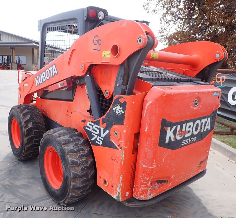 image for item IC9711 2016 Kubota SSV75  skid steer loader