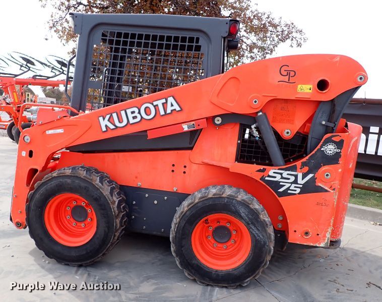 image for item IC9711 2016 Kubota SSV75  skid steer loader