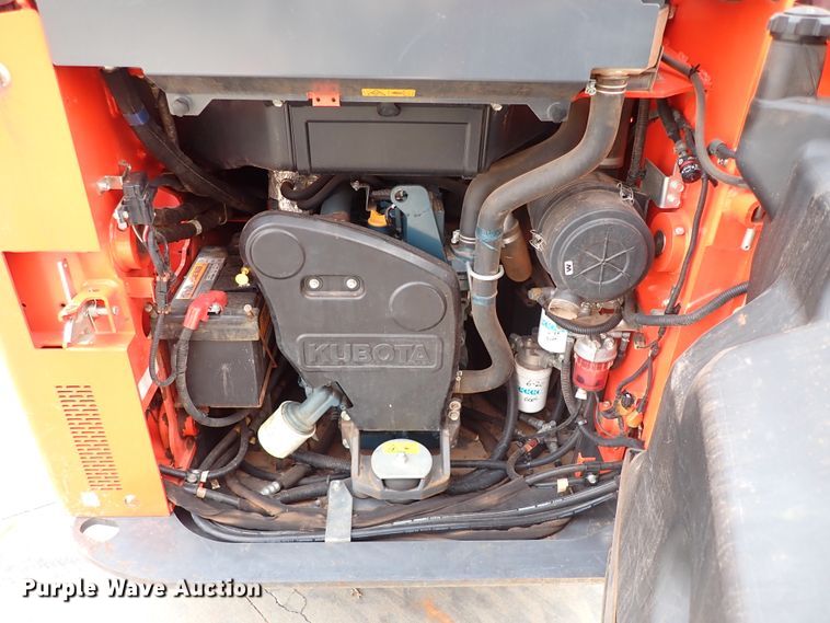 image for item IC9711 2016 Kubota SSV75  skid steer loader