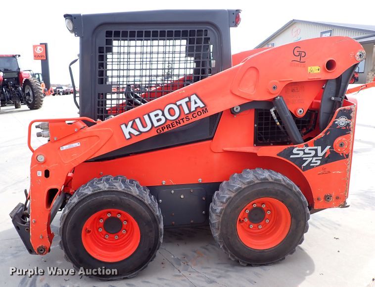 image for item IC9712 2017 Kubota SSV75  skid steer loader