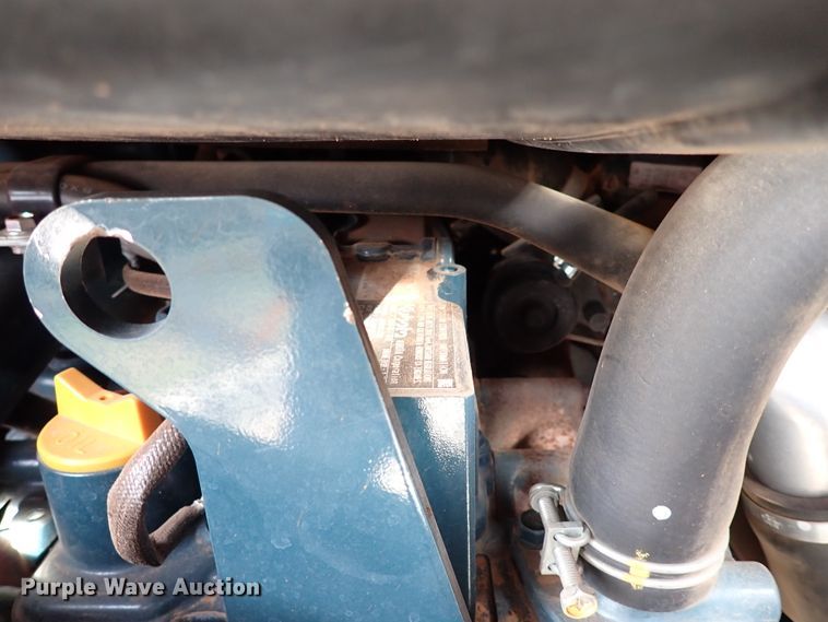 image for item IC9712 2017 Kubota SSV75  skid steer loader