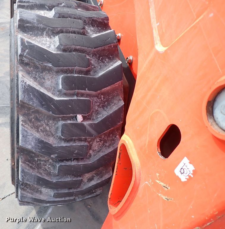 image for item IC9712 2017 Kubota SSV75  skid steer loader