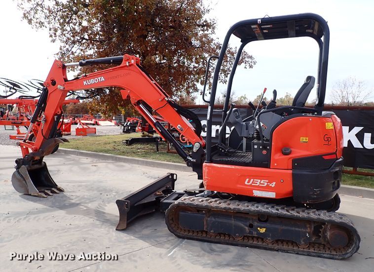 image for item IC9713 2020 Kubota U35-4  mini excavator