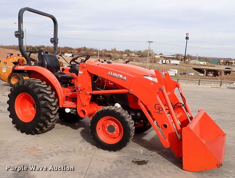 image for item IC9714 2019 Kubota L3901HST  MFWD tractor