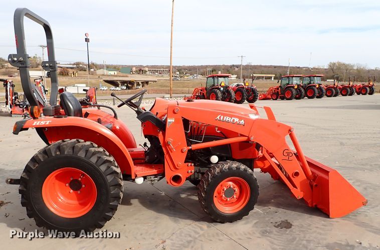 image for item IC9714 2019 Kubota L3901HST  MFWD tractor