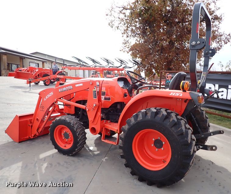 image for item IC9714 2019 Kubota L3901HST  MFWD tractor