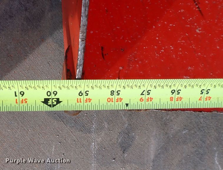 image for item IC9714 2019 Kubota L3901HST  MFWD tractor