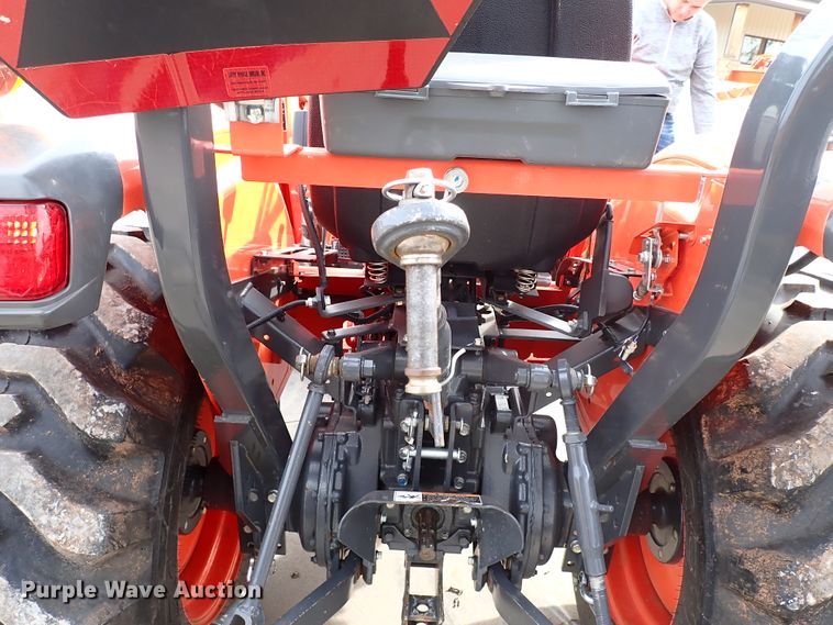 image for item IC9714 2019 Kubota L3901HST  MFWD tractor