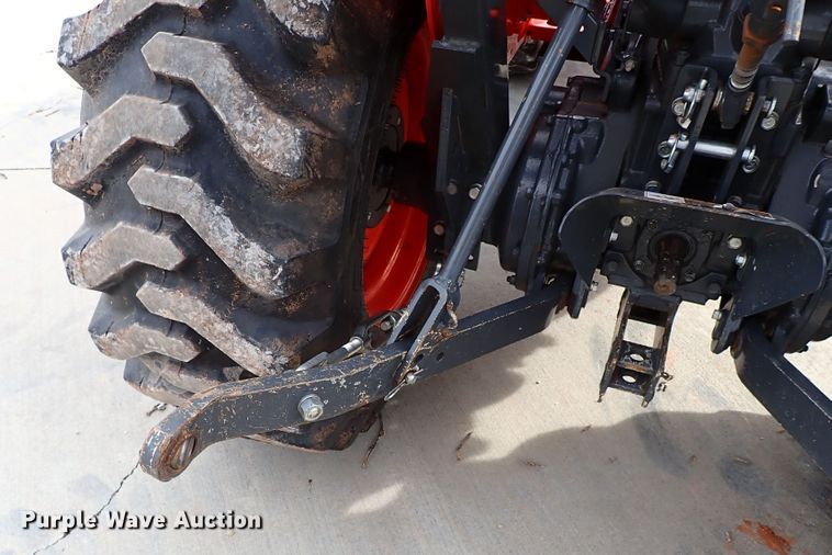 image for item IC9714 2019 Kubota L3901HST  MFWD tractor