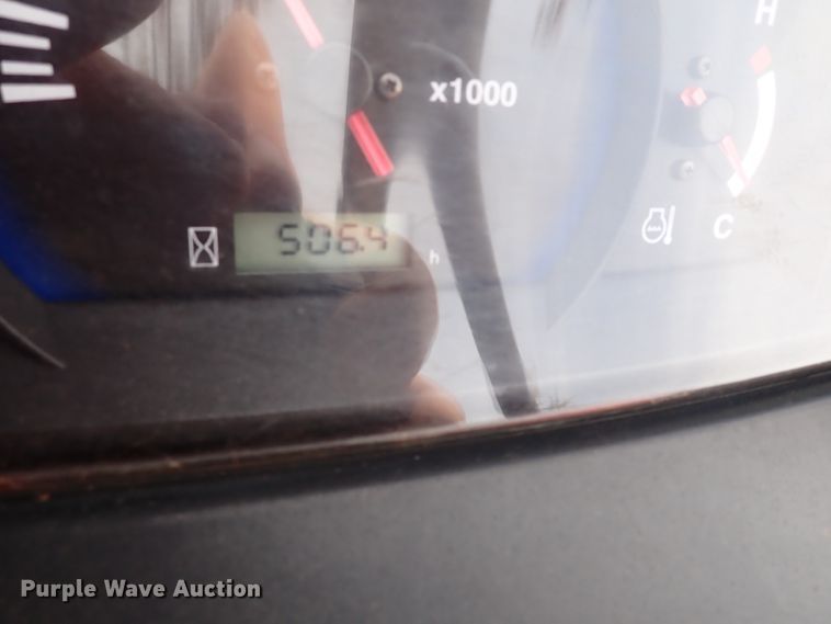 image for item IC9714 2019 Kubota L3901HST  MFWD tractor