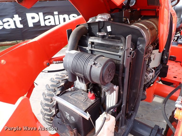 image for item IC9714 2019 Kubota L3901HST  MFWD tractor