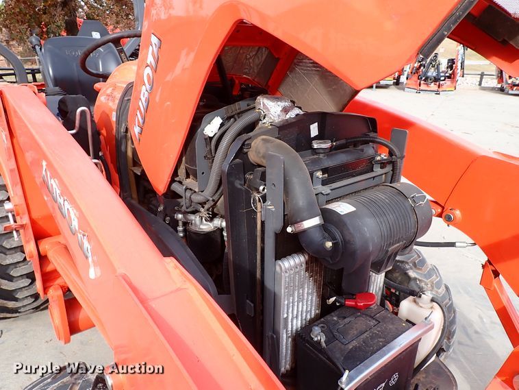 image for item IC9714 2019 Kubota L3901HST  MFWD tractor