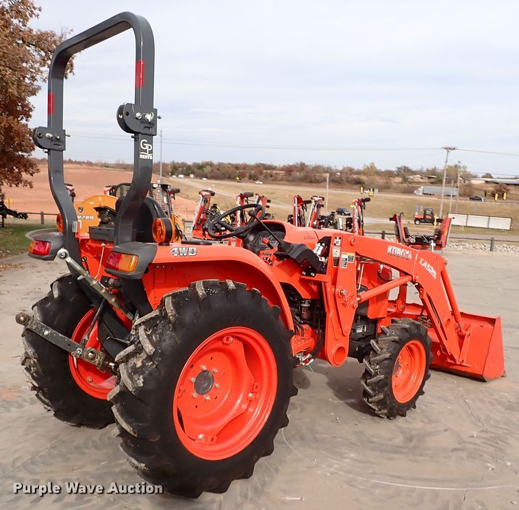 image for item IC9716 2019 Kubota L3301DT  MFWD tractor