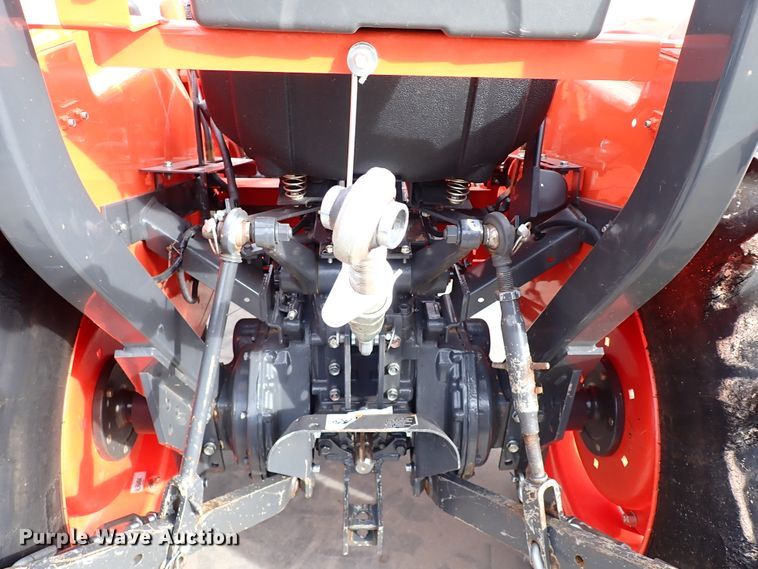 image for item IC9716 2019 Kubota L3301DT  MFWD tractor