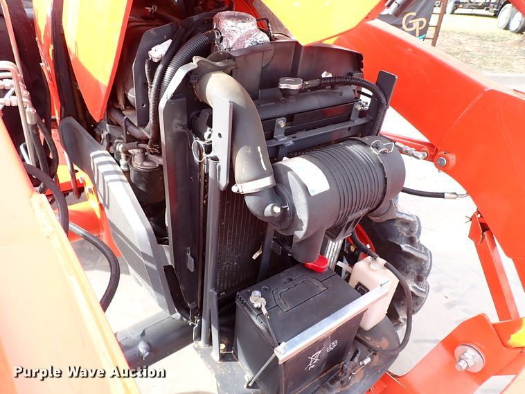 image for item IC9716 2019 Kubota L3301DT  MFWD tractor