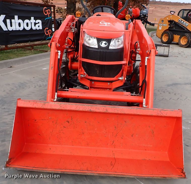 image for item IC9718 2019 Kubota L3901DT  MFWD tractor