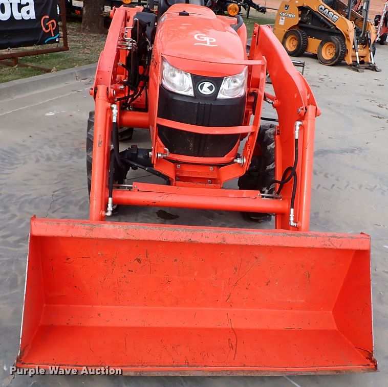 image for item IC9718 2019 Kubota L3901DT  MFWD tractor