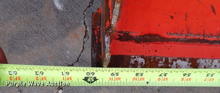 image for item IC9718 2019 Kubota L3901DT  MFWD tractor