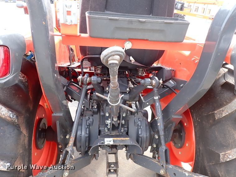 image for item IC9718 2019 Kubota L3901DT  MFWD tractor