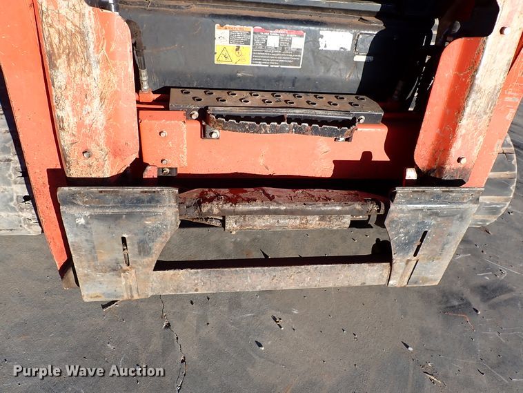 image for item IC9737 2019 Kubota SVL95-2S  tracked skid steer loader