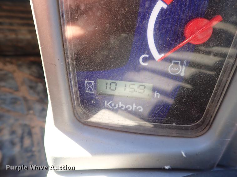 image for item IC9737 2019 Kubota SVL95-2S  tracked skid steer loader