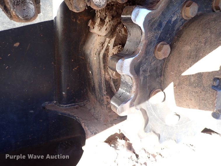 image for item IC9737 2019 Kubota SVL95-2S  tracked skid steer loader