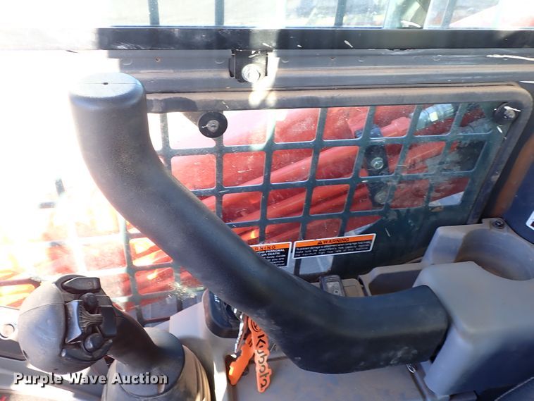 image for item IC9738 2019 Kubota SVL95-2S  tracked skid steer loader