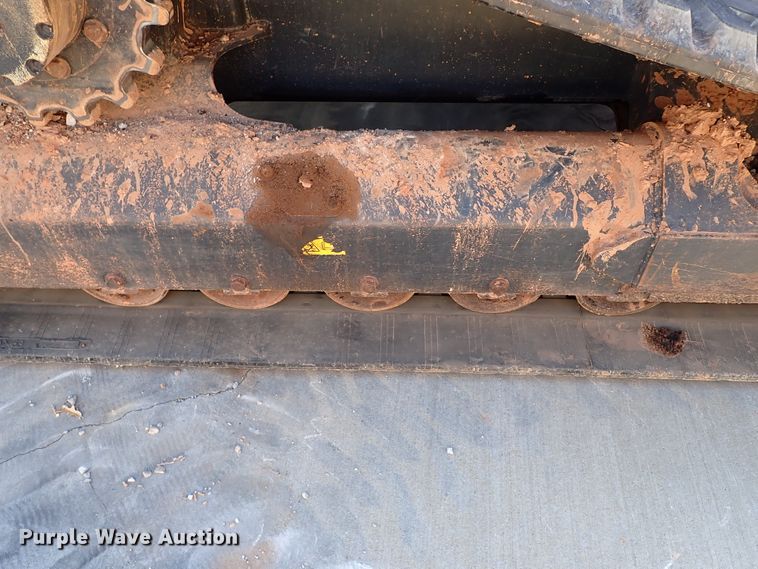 image for item IC9738 2019 Kubota SVL95-2S  tracked skid steer loader