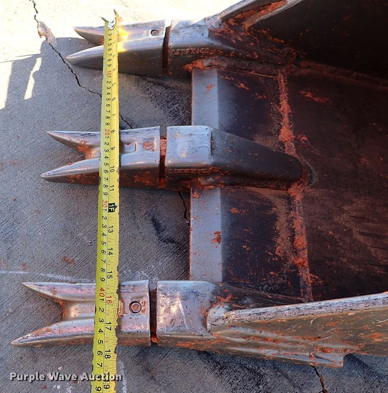 image for item IC9739 2015 Kubota KX040-4  mini excavator