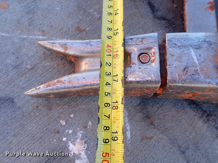 image for item IC9739 2015 Kubota KX040-4  mini excavator