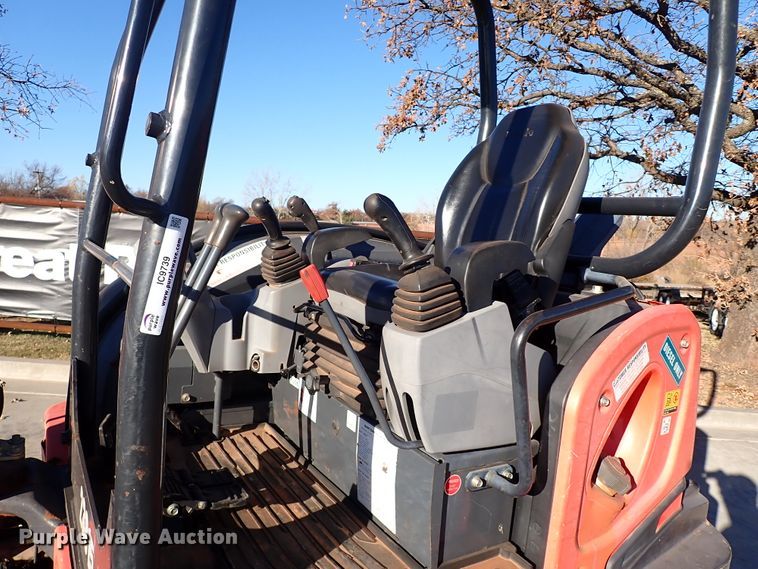 image for item IC9739 2015 Kubota KX040-4  mini excavator