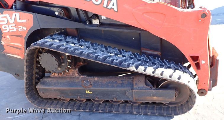 image for item IC9740 2018 Kubota SVL95-2S  tracked skid steer loader