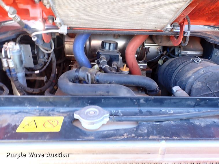 image for item IC9740 2018 Kubota SVL95-2S  tracked skid steer loader