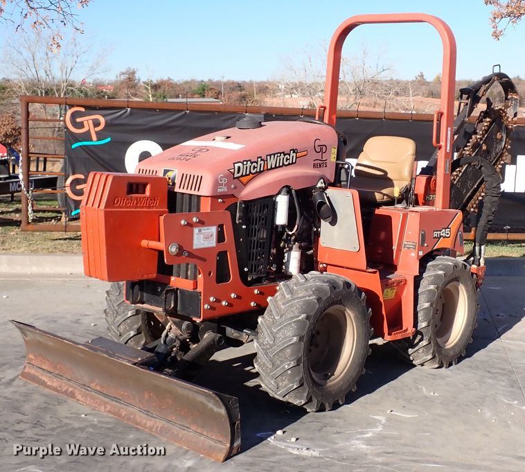 image for item IC9742 2015 Ditch Witch RT45  trencher
