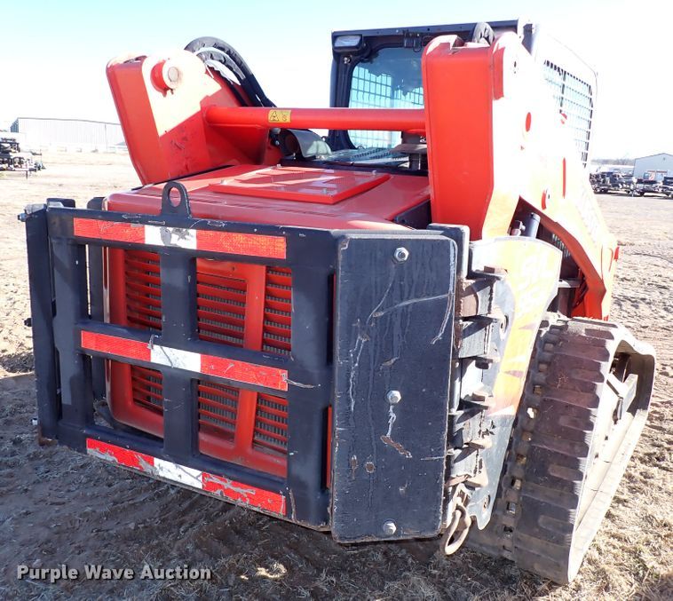 image for item IC9744 2019 Kubota SVL95-2S  tracked skid steer loader