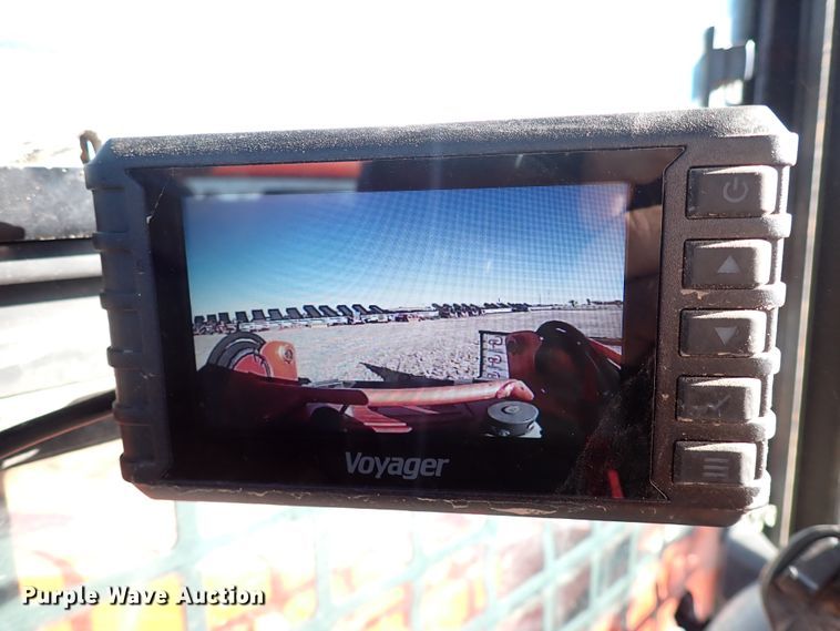 image for item IC9744 2019 Kubota SVL95-2S  tracked skid steer loader