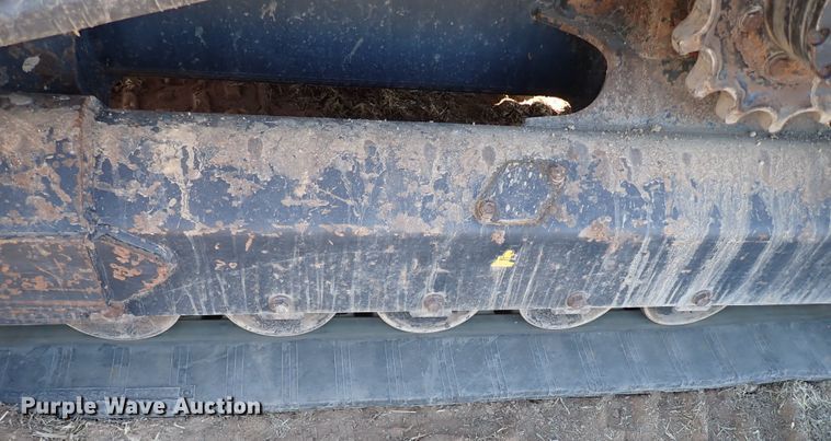 image for item IC9744 2019 Kubota SVL95-2S  tracked skid steer loader