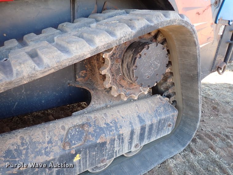 image for item IC9744 2019 Kubota SVL95-2S  tracked skid steer loader