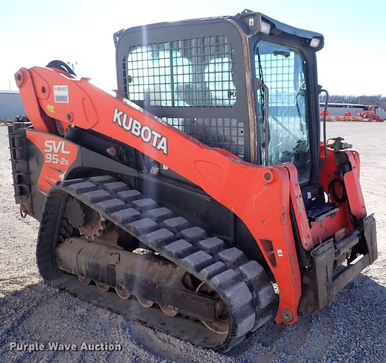 image for item IS9249 2018 Kubota SVL95-2S  tracked skid steer loader