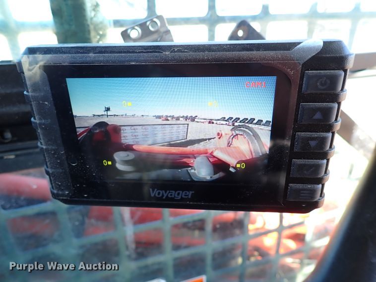 image for item IS9249 2018 Kubota SVL95-2S  tracked skid steer loader