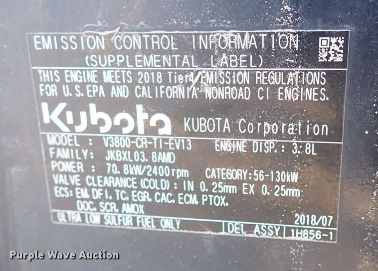 image for item IS9249 2018 Kubota SVL95-2S  tracked skid steer loader