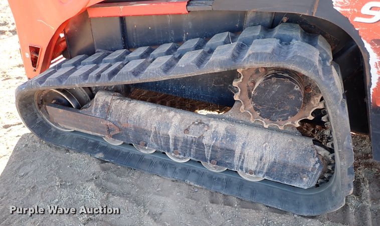 image for item IS9249 2018 Kubota SVL95-2S  tracked skid steer loader