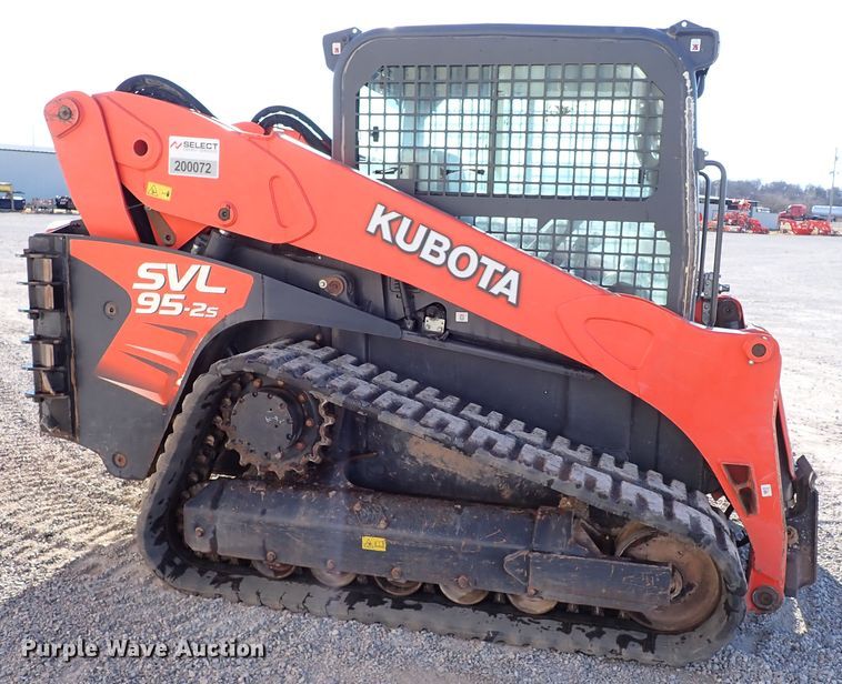 image for item IS9250 2019 Kubota SVL95-2S  tracked skid steer loader