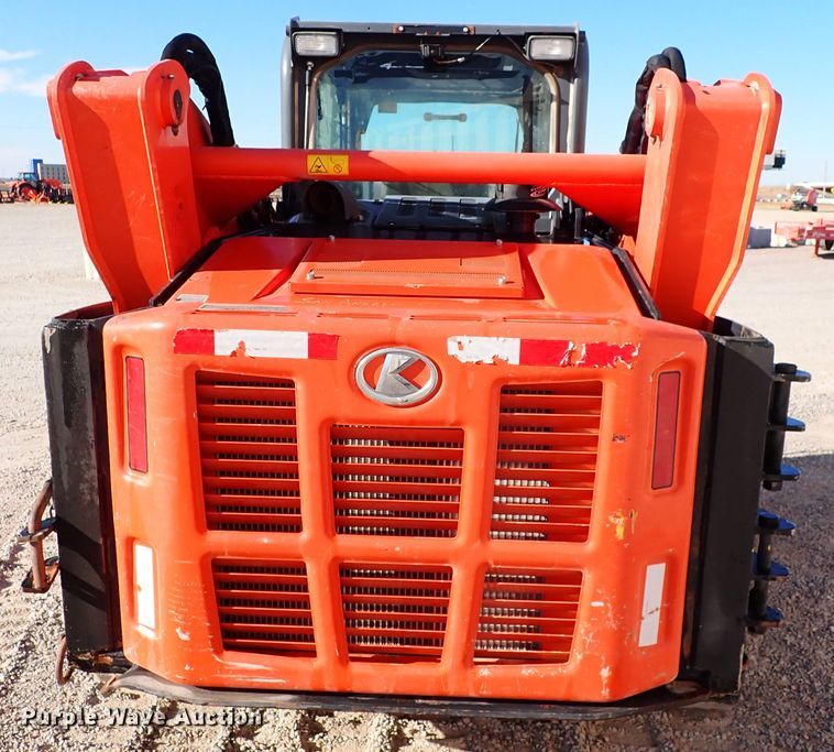 image for item IS9250 2019 Kubota SVL95-2S  tracked skid steer loader