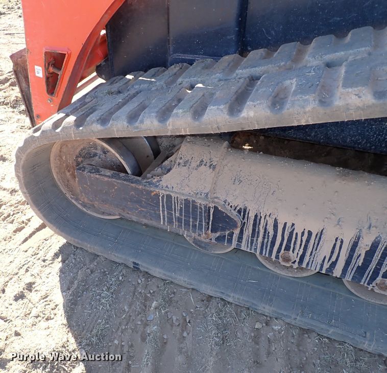 image for item IS9250 2019 Kubota SVL95-2S  tracked skid steer loader