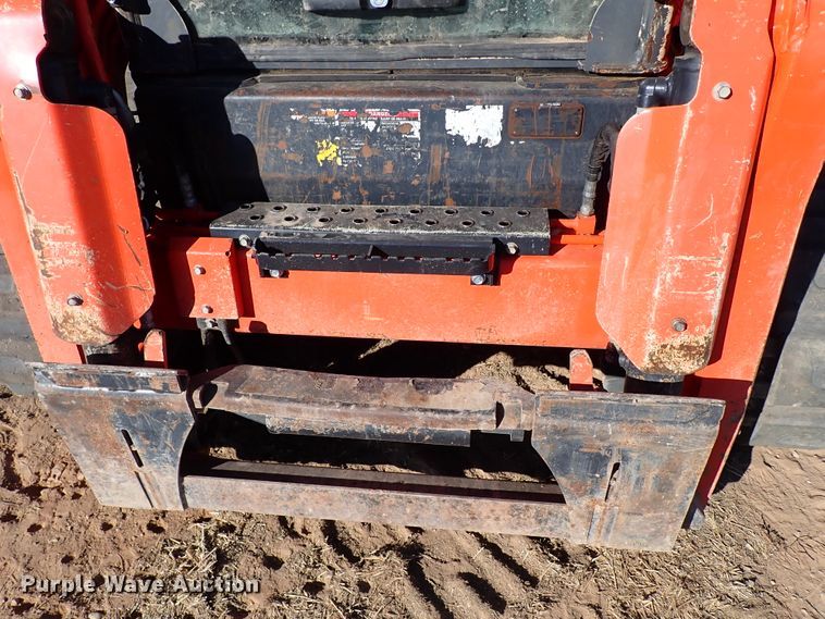 image for item IS9251 2019 Kubota SVL95-2S  tracked skid steer loader