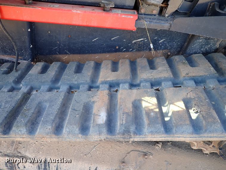 image for item IS9251 2019 Kubota SVL95-2S  tracked skid steer loader